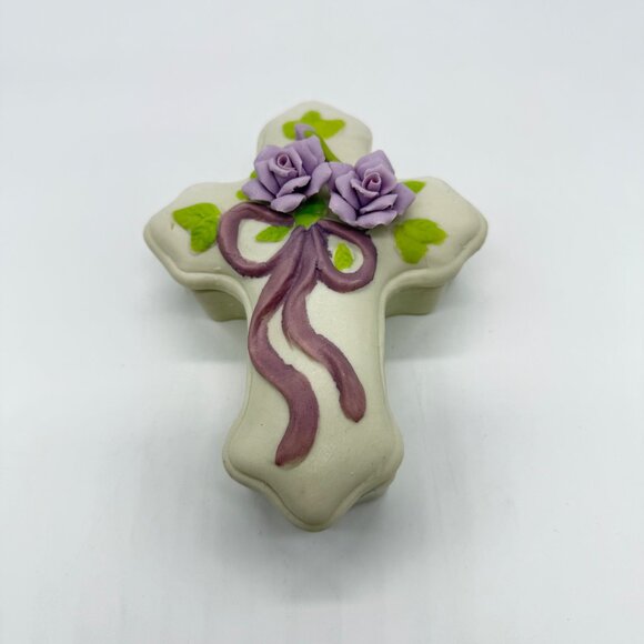 VTG Bisque Porcelain 3D Roses Cross Trinket Dish With Lid Cream Jewelry Box - Picture 2 of 6